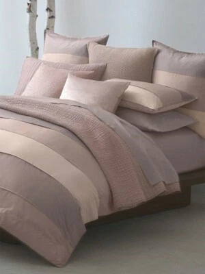 Donna Karan City Block Peony 3P Full Queen duvet cover set - Image 1 of 4