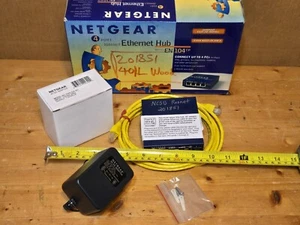 Netgear EN104TP 4 Port Hub Ethernet Network Router - University Surplus NEW Open - Photo 1/14