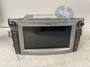 Toyota Corolla Verso AR10 04-13 Multimedia Head Unit ohne Code 8612064040 - Bild 1 von 10