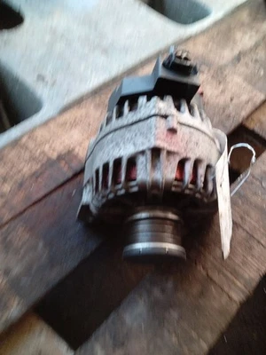 Alternator Fits 13-19 SENTRA 367641 - Image 1 of 4