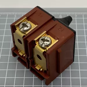 1pc JIABEN 21245P 204837 FA2-5D-2110 2115 2130 MARQUARDT R139 1246 - Picture 1 of 6