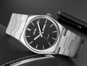 *TOP*Hochwertige Herrenuhr Skmei Edelstahl Silber Schwarz - Bild 1 von 4