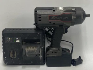 SNAP-ON CT9075GM 18V 1/2" IMPACT WRENCH W/BATTERY AND CHARGER (UD8026424) - Picture 1 of 3