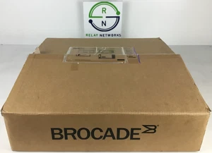 Brocade ICX7750-26Q NUEVO CAJA ABIERTA 26×40 GbE puertos QSFP 2x RPS9+E 4x ICX7750-FAN-E - Imagen 1 de 3