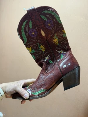 Botas vaqueras para mujer Tony Llama florales bordadas occidentales Foto 1 de 3