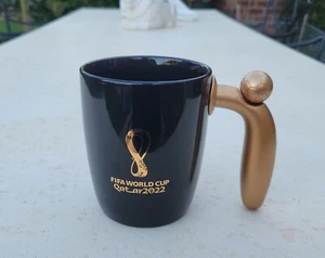 FIFA WORLD CUP QATAR 2022 CERAMIC MUG WITH SPINNING BALL - Foto 1 di 9
