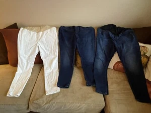 Damen Umstandsjeans von Ingrid und Isabel Größe 14 / 32R 3 Paar - Bild 1 von 9