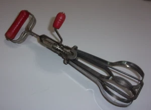 Androck Eierschläger rot Holzgriff Handmixer USA Vintage Küche Bauernhaus - Bild 1 von 10