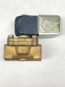 Solenoid Valve, 3/4" female pipe in/out, 120VAC coil, 150psi - Picture 1 of 5