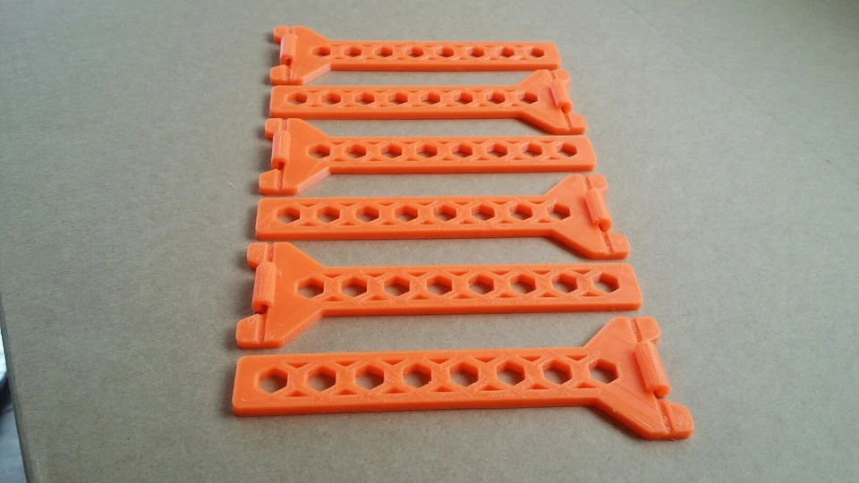 PUKKA PRINTS 6 x Tingle brick wall building string line holder twigs use with corner blocks o