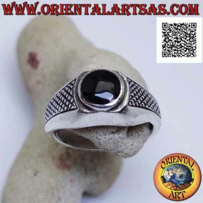 Anello in Argento 925‰ onice tonda cabochon a filo e decorazione a intagli fitti - Immagine 1 di 4