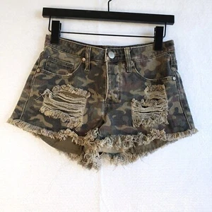 The Frayed Shorts Damen 2 Camouflage Distressed Mid Rise Denim Raw Hem Grau Grün  - Bild 1 von 12