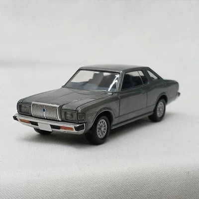 TOMYTEC 1/64 Crown 2 porte Hardtop Tomica Vintage NEO - Immagine 1 di 4