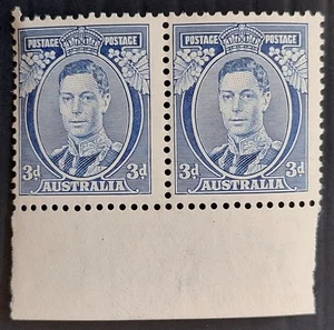 1937 Australia Pair 3d Blue KGV1 stamps P13 1/2x14 Die 1 MVLH Cat $80.00+ - Picture 1 of 2