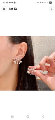 Pendientes escaladores de perlas Dior   Foto 1 de 2