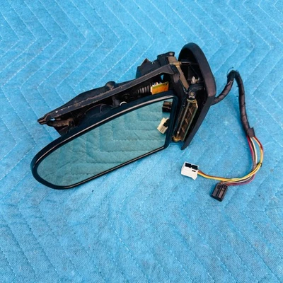 Conjunto de espejo retrovisor lateral izquierdo Mercedes-Benz C32 AMG 2002-2004 OEM 4133467 Foto 1 de 4