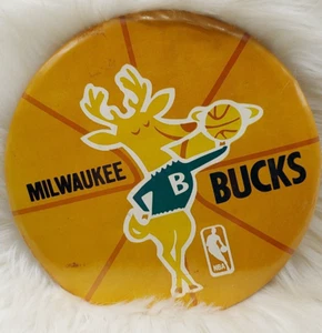 VINTAGE EXTRA LARGE 1969 NBA MILWAUKEE BUCKS BANGO BUCK BASKETBALL RALLY PIN 6" - Picture 1 of 9