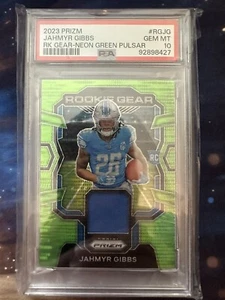 2023 PANINI PRIZM ROOKIE GEAR NEON GREEN PULSAR #RGJG JAHMYR GIBBS ROOKIE PSA 10 - Picture 1 of 2