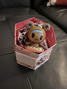 Chocotella - Donutella and her Sweet Friends 2" Figur Serie 1 Tokidoki - Bild 1 von 2