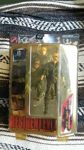 Resident Evil Wesker/Hunter Series 3 Code Veronica Palisades 7” Action Figure Cover