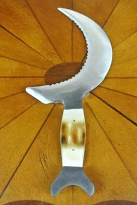 THE LAST WITCH HUNTER Movie Prop CREST SICKLE KNIFE Elijah Wood VIN DIESEL - Picture 1 of 1