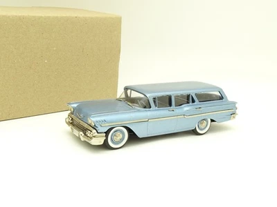 Brooklin Modelli Sb 1/43 - Chevrolet Yeoman 4-Door Dock Carro 1958 Argento Blu - Immagine 1 di 3