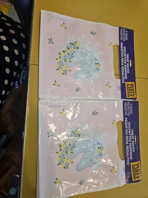 Bolsas de regalo de cumpleaños unicornio vintage 2 juegos de 8 Foto 1 de 4