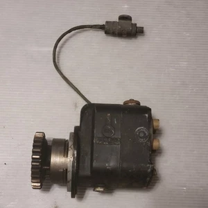Slick Magneto w/ Gear Continental C85-12, C90-12, O-200 (CORE) - Imagen 1 de 4