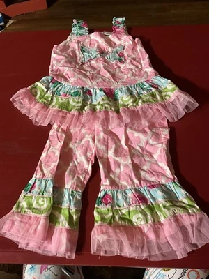 Ann Loren Size 4/5T Girls Outfit - Image 1 of 4