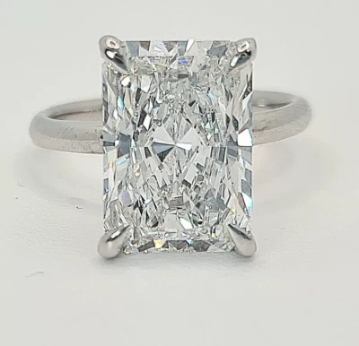 5.00 Carat E VS1 14k Radiant Cut Lab Grown Diamond Ring IGI Certified - Image 1 of 4