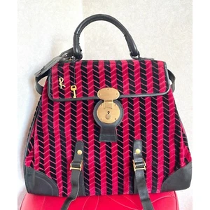 Vintage Roberta di Camerino red and black velvet chevron kelly handbag - Picture 1 of 10