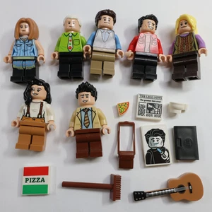 LEGO Ideas Friends Set #21319 Complete 7 Minifigure Lot with Accessories #55099G - Picture 1 of 5