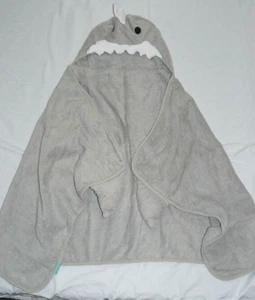 Pillowfort by Target Hooded terry cloth Shark towel, Kids One Size - Picture 1 of 1