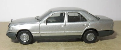 Micro Herpa Ho 1/87 MB Mercedes Benz 300 E Grigio IN Metallo #105148 No. - Box - Immagine 1 di 4