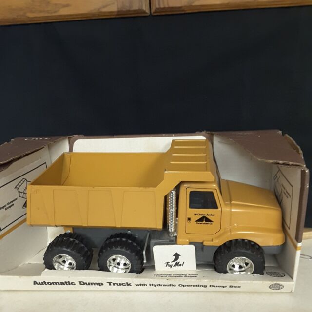 Diecast 1/43 Scale PRAGA-V3S-S1 Off-road Vehicle Dump Truck Alloy