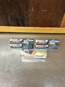 NOS Autolite Double Platinum Spark Plugs (x3). #APP605. KQ244 - Picture 1 of 4