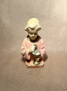 Vintage Plaster Child (Jesus?) w/Bread and Holy Water Figurine/Ornament, 3.25” - Bild 1 von 12