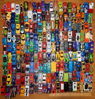180 toy vehicles BULK LOT hot wheels & matchbox cars trucks die cast hotwheels - Image 1 of 4