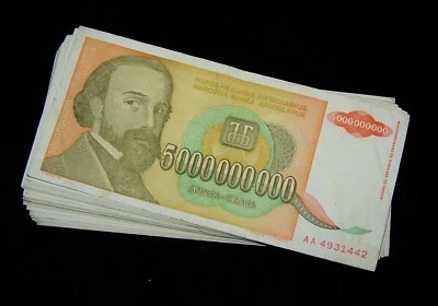 25 x Yugoslavia 5 Billion Dinara banknotes /1993 circulated currency - Image 1 of 2
