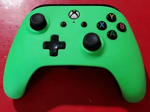Power A Xbox One Series XS Controller Fusion Pro Lime Green 1506927-02 No Cord - Picture 1 of 5
