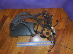 Corsair 400W Power, Model CMPSU-400CX Power Supply - Afbeelding 1 van 6