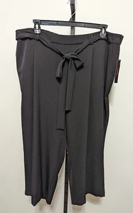 Tahari By ASL Women's Plus 22W Black Capri Crop Pants Belt Tie Size 22W $99 - Picture 1 of 13
