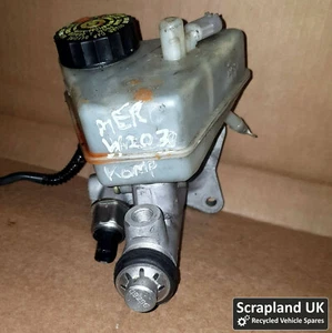 Hauptbremszylinder & Ausgleichsbehälter Mercedes C-Klasse W203 2000-2007  - Bild 1 von 2