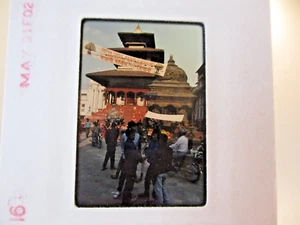 Lot 32 Kodachrome Slides Annapurna Nepal City Scenes Temples Mountain Range - Picture 1 of 17