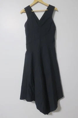 Vestido asimétrico negro sin mangas para mujer Derek Lam hecho en Italia talla 8 Foto 1 de 4