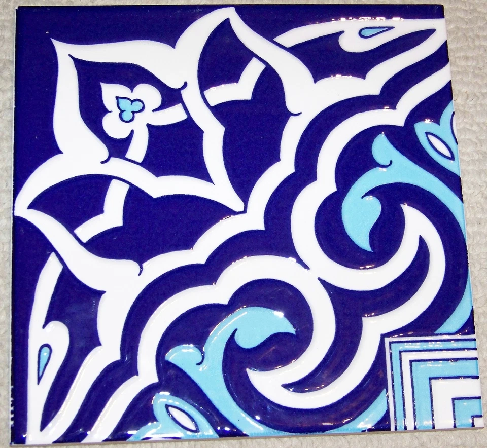 Floral & Geometric 8"x8" Turkish Raised Blue & White Ceramic Tile BORDER CORNER - Image 1 of 1