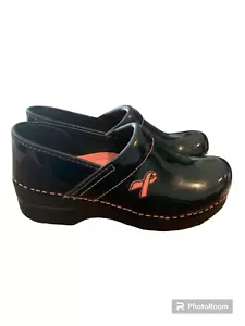 Dansko Clogs Womens Breast Cancer Slip On Shoes Black Patent Pink Ribbon Size 38 - Picture 1 of 9