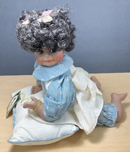 Vintage GEPPEDDO African American Porcelain Jointed Doll On Pillow - Picture 1 of 12