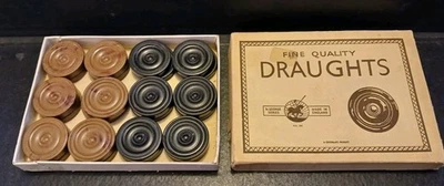 Vintage Bakelite/Crystalate Draughtsmen Draughts Pieces - Complete. 24 pieces.  - Image 1 of 3