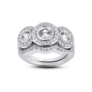Anillo halo de diamantes naturales redondos I/VS2 de 1,46 quilates con banda a juego - Imagen 1 de 4